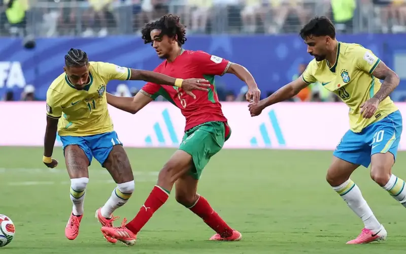 لاعب دولي سابق يُعلّق على الوجهة المقبلة لبوعدي